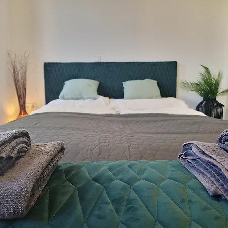 Apartament Starlight Gray Segedyn